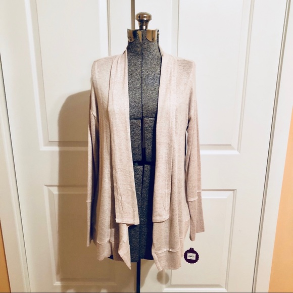 SO Sweaters - NWT MEDIUM HEATHERED PINK SUPER SOFT CARDIGAN